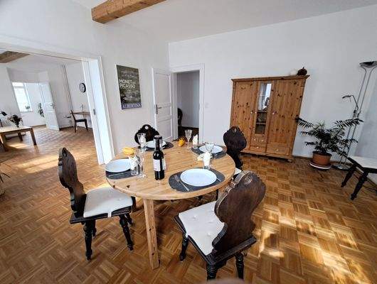 EG lichtdurchfluteter Essbereich