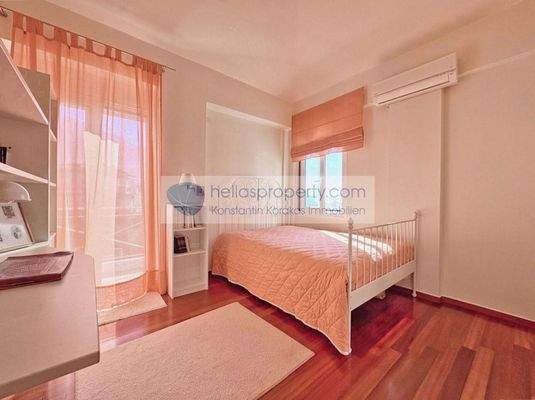 0a2f35811df640ae9ca20720b9281c6d-original