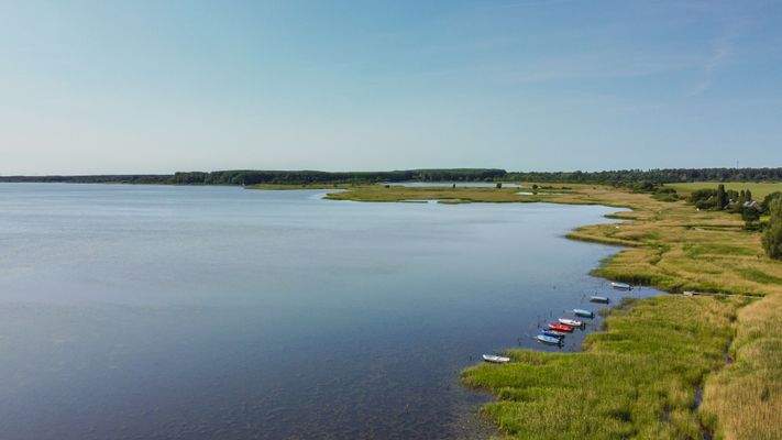 Der weite Blick auf das Wasser