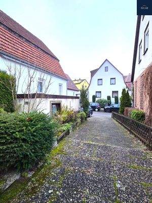 Zufahrt und Zuwegung