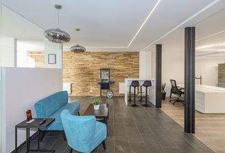 KITZIMMO-Büro Praxis in frequentierter Lage mieten - Immobilien Kitzbühel.