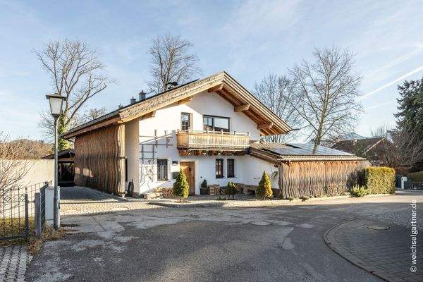 Blick auf das Anwesen