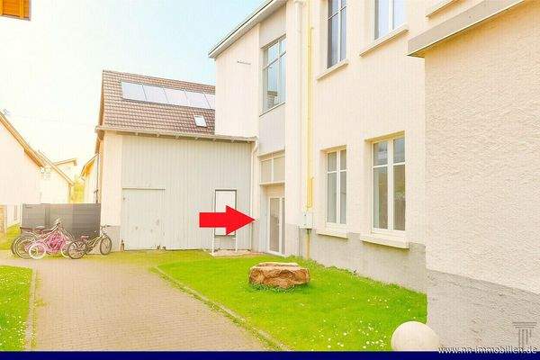 Eingangsbereich 1 - Aussenansicht - Gebäudeansicht