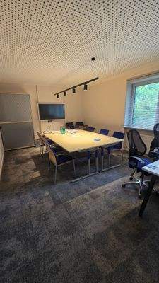 Büro_Besprechungsraum.jpg