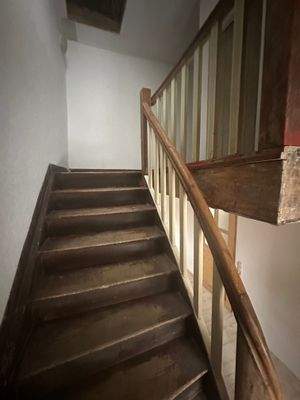 Treppe zum Dachgeschoss