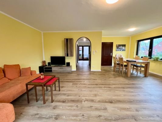 Wohn- und Esszimmer
