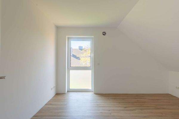 Schlafzimmer Dachgeschoss WE9