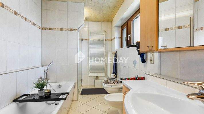 1. OG Badezimmer 2-1