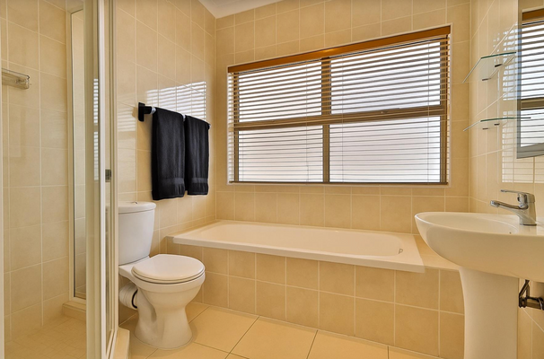 Bildschirmfoto 2025-12-02 um 16.57.51.png