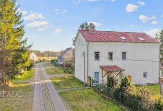 Haus Straßenansicht