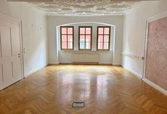 Herrschaftliches Wohnzimmer