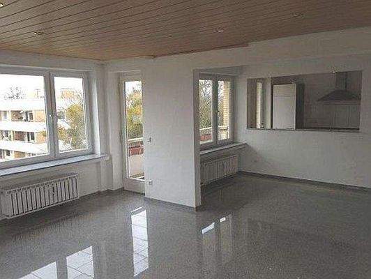 Wohnzimmer Zugang Süd-Westbalkon