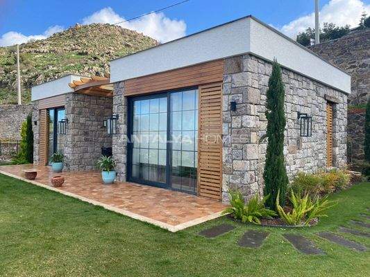 Houses with Magnificent Sea Views in Bodrum Turgutreis