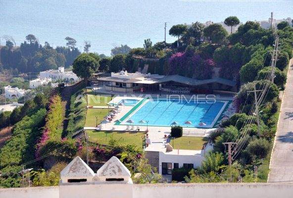 Sea-View Villa in a Complex with Private Beach in Bodrum