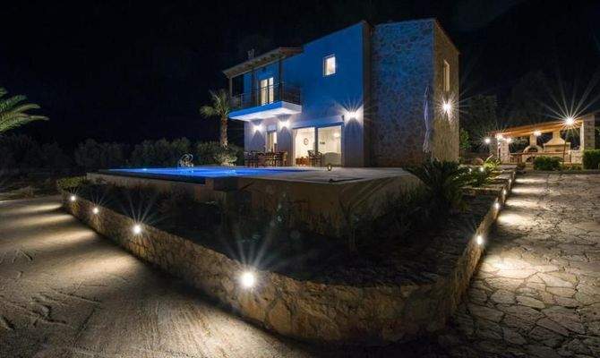 Kreta, Kokkino Chorio: Villa mit spektakulärem Blick auf das Meer und den Sonnenuntergang zu verkaufen