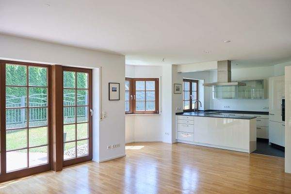 Wohnbereich mit Küche 4