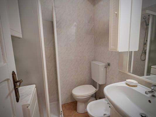 AP1009_10 TERRA ITALIA IMMOBILIEN_TERRA ITALIA IMM