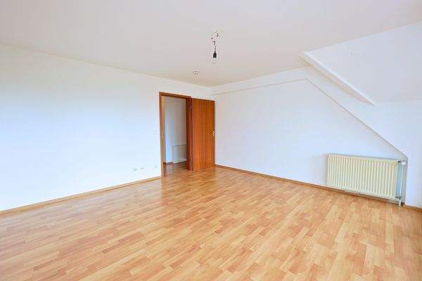 Schlafzimmer mit Loggia