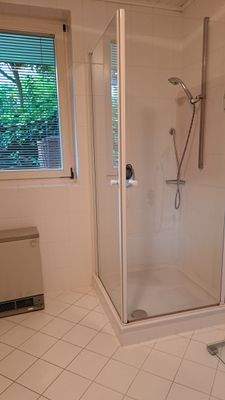 Dusche im Bad Einliegerwohnung