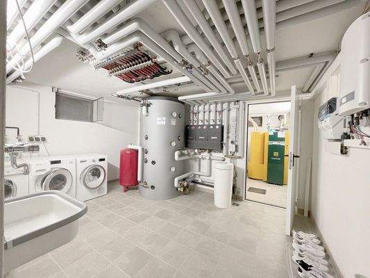 Waschküche und Haustechnik