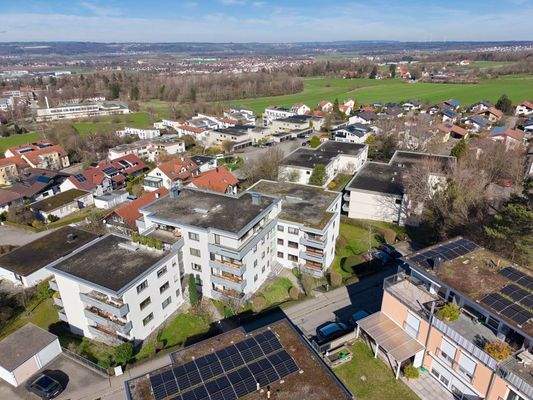 Wohnanlage im Höhenzug von Weingarten