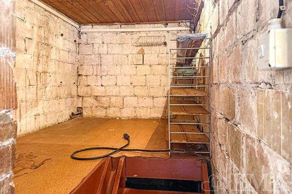 Abstellraum mit Teilkeller