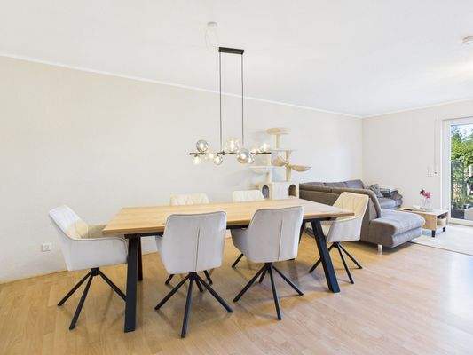 Wohn- und Essbereich