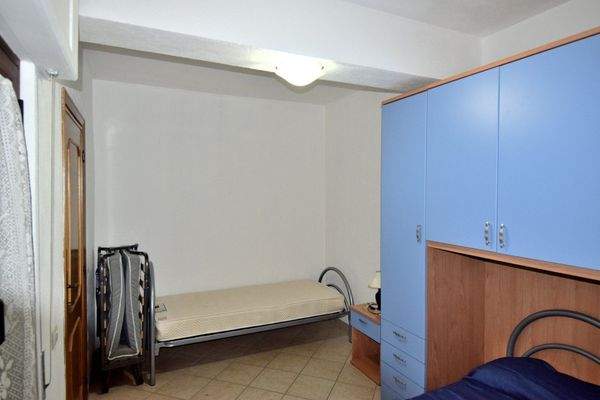 Schlafzimmer 1: 11.91 m2