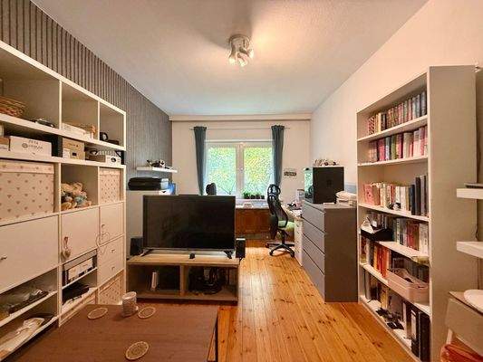 Großzügiges Wohnzimmer