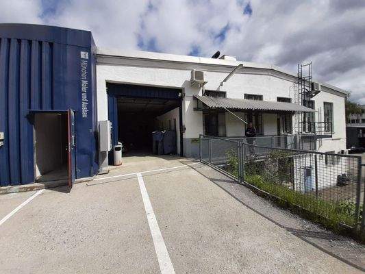 Außenansicht Eingang Südseite