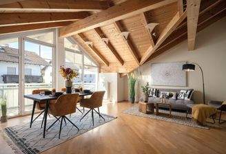 Lichtdurchflutetes Wohnidyll