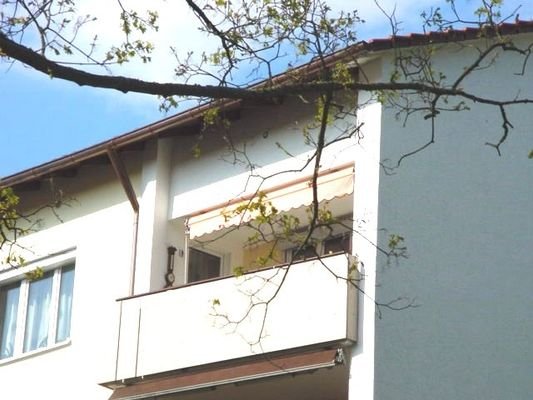 Südbalkon mit Markise