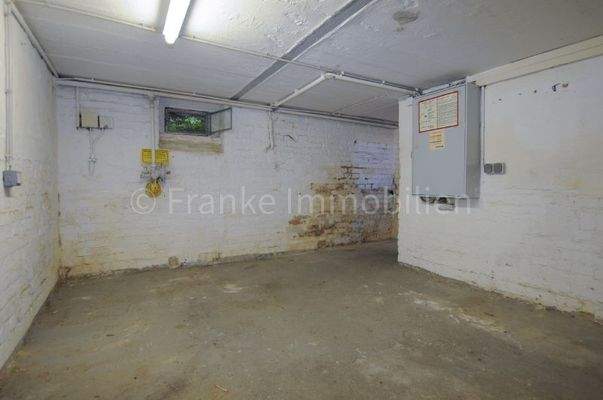 Keller Blick Richtung Treppe