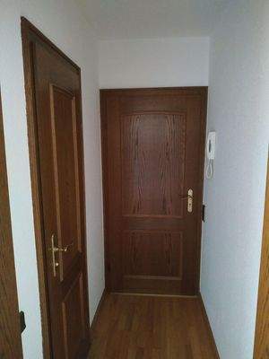 Flur mit Gegensprechanlage