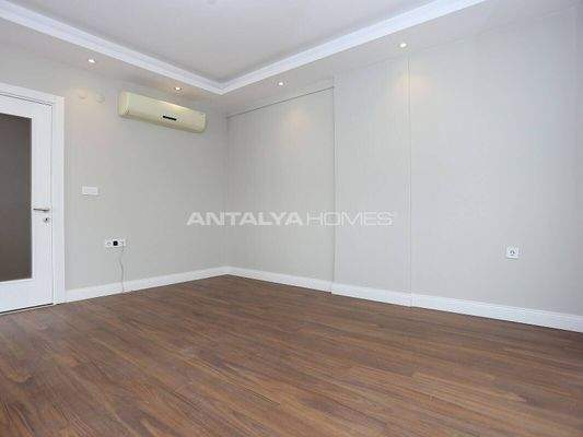 Duplex Apartment Close to the Sea in Antalya Konyaalti