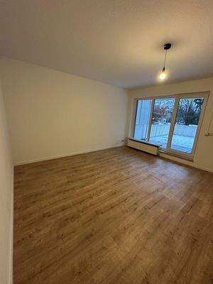 Wohnzimmer inkl. Rolladen