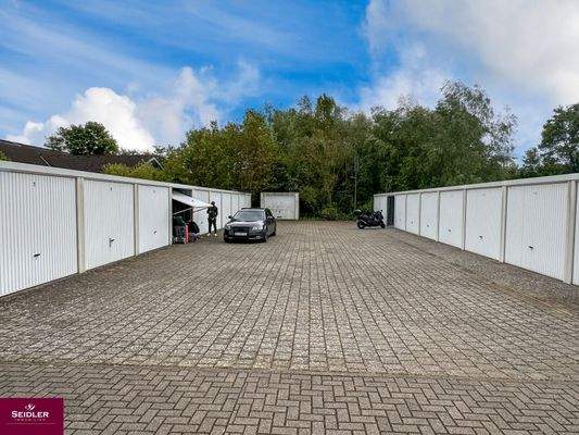 13 vermietete Garagen