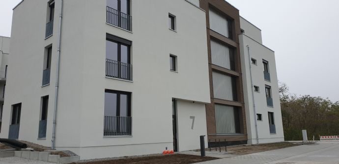 Neubau: 3-Zimmer-Wohnung mit Balkon in Grünau
