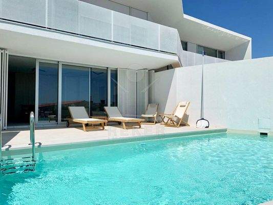 Entspannung pur auf den Poolterrassen