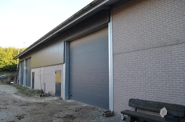 Neue Halle 15 X 30 m = 450 m²