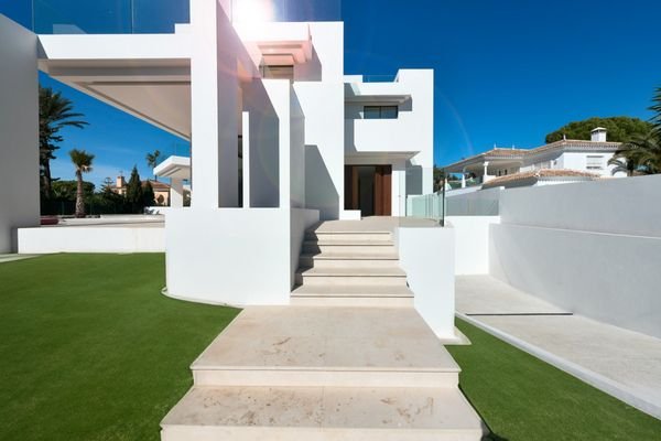 Photo: Villa in Marbella East