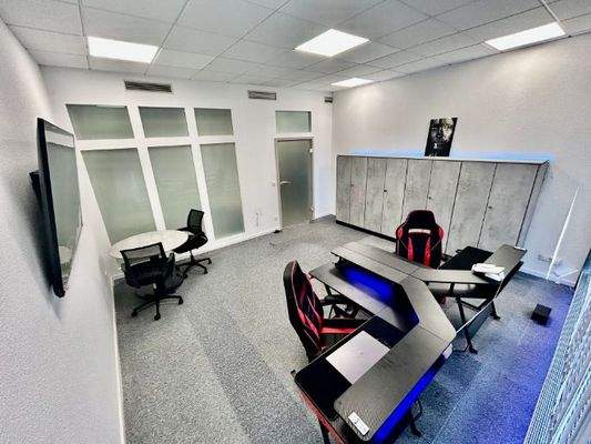 Büro 11: Platin-Premium 32 qm