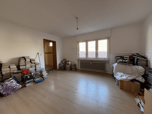 Wohnzimmer Wohnung 1 Hinterhaus 