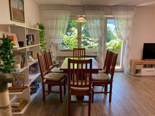Essplatz im Wohn- und Esszimmer