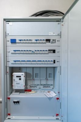 Löwen-Immobilien-Gewerbeobjekt-Büroräume-Gemeinsch