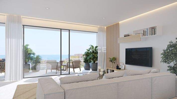 Sea-View Townhouses with BREEAM Certificate in Fuengirola