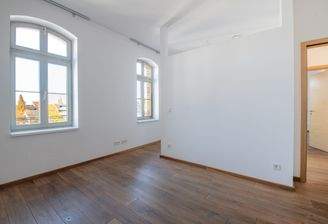 Schlafzimmer mit Ankleide