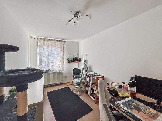 Arbeits- oder Kinderzimmer