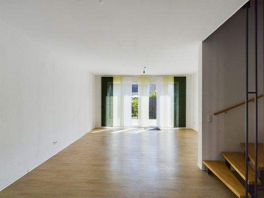 Wohn- &amp; Essbereich EG