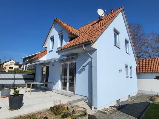 Terrasse mit Markise